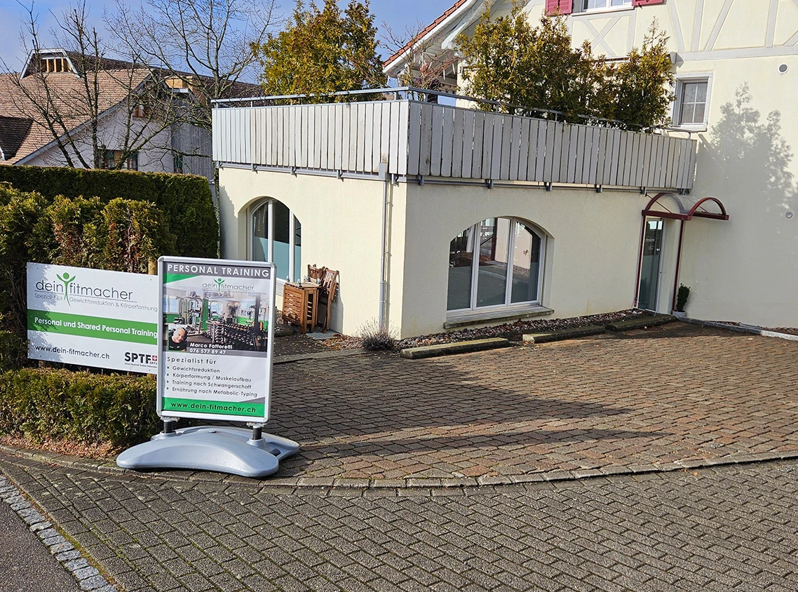 Eingang meines Studios dein-fitmacher in Widen