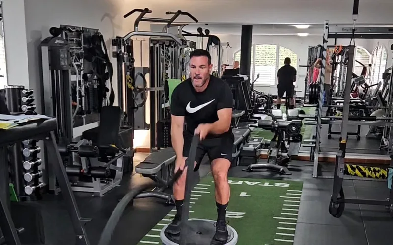 Betreutes Battle-Ropes-Training im Studio in Widen